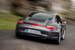 La gamme de la Porsche 911 Carrera s’élargit de 4 nouveaux modèles à transmission intégrale