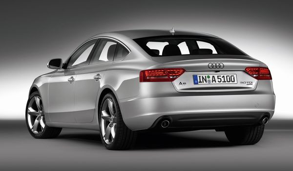 Le coupé 5 portes Audi A5 Sportback proposé à partir de 35 900 euros en 2.0 TDI 170 ch