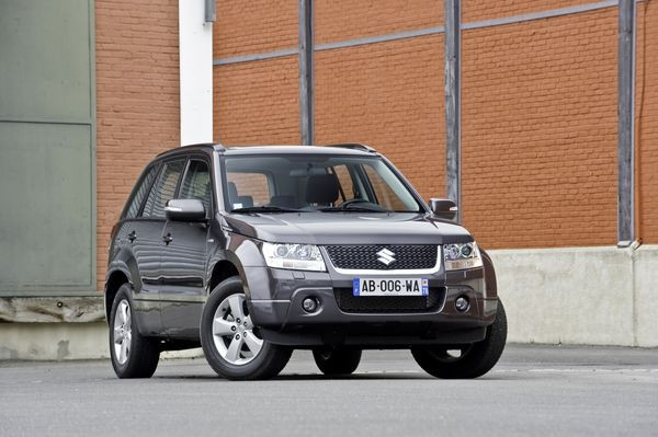 Le Suzuki Grand Vitara s’offre un très léger restylage