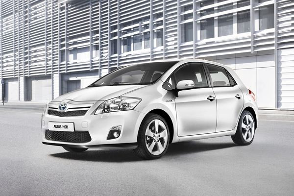 La Toyota Auris hybride commercialisée à partir de 23 900 euros