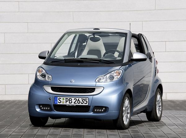 La Smart Fortwo Cabriolet restylée commercialisée à partir de 13 750 euros