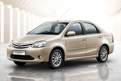 Toyota lance sa berline compacte low cost Etios en Inde