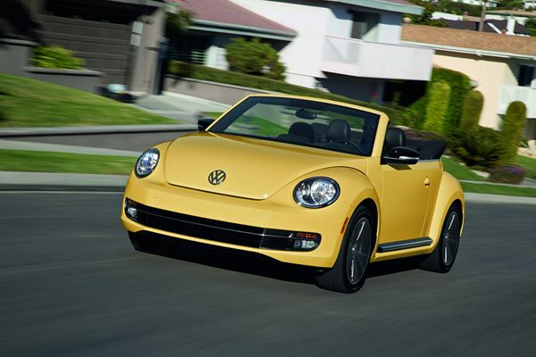 La nouvelle Volkswagen Coccinelle Cabriolet commercialisée à partir de 20 890 euros