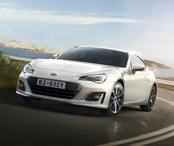 Le coupé Subaru BRZ restylé s'offre un nouveau regard