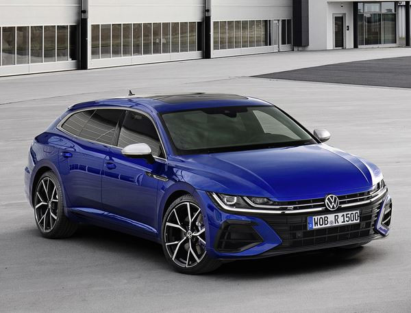 La Volkswagen Arteon Shooting Brake R embarque un moteur 2.0 litres TSI de 320 ch