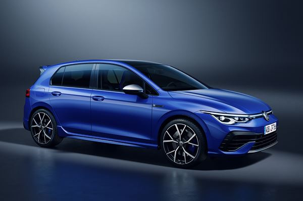 La Volkswagen Golf R 2.0 litres TSI débite une puissance de 320 ch