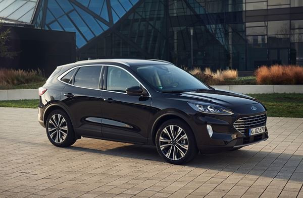 Le Ford Kuga hybride affiche une consommation mixte de 5,4 litres aux 100 km