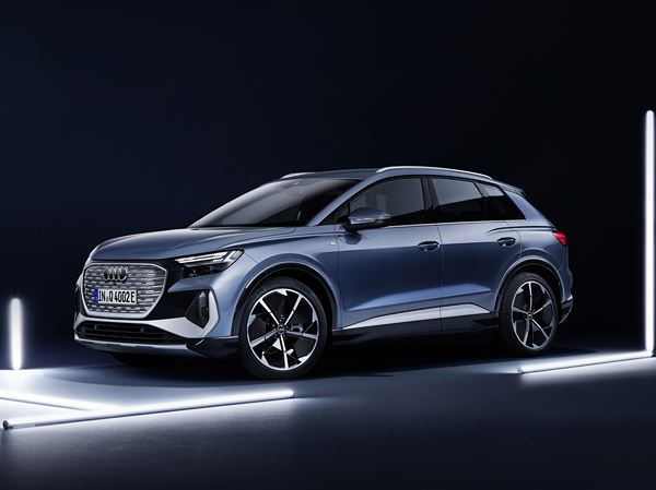 Audi Q4 e-tron: un SUV électrique intermédiaire affichant jusqu'à 513 km d'autonomie