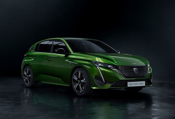 La Peugeot 308 berline change de morphologie