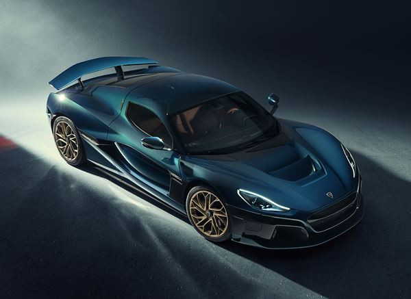 L'hypercar électrique Rimac Nevera atteint une vitesse de pointe de 412 km/h