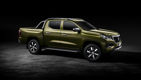 Le pick-up Peugeot Landtrek entend devenir une référence internationale