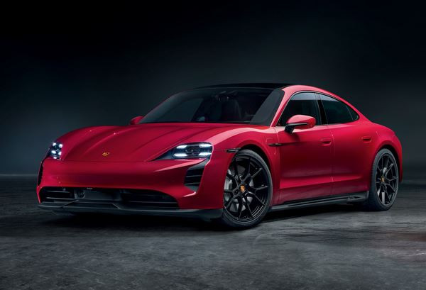 Le Porsche Taycan GTS revendique une autonomie supérieure à 500 km
