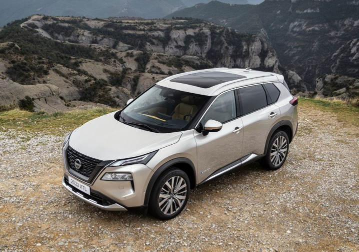 Le crossover familial Nissan X-Trail monte en gamme et en prix
