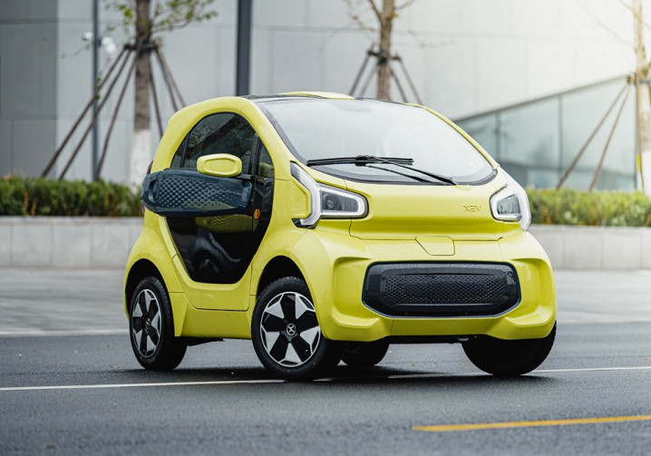 Xev Yoyo : un quadricycle électrique équipé de trois batteries d'une capacité totale de 10,3 kW