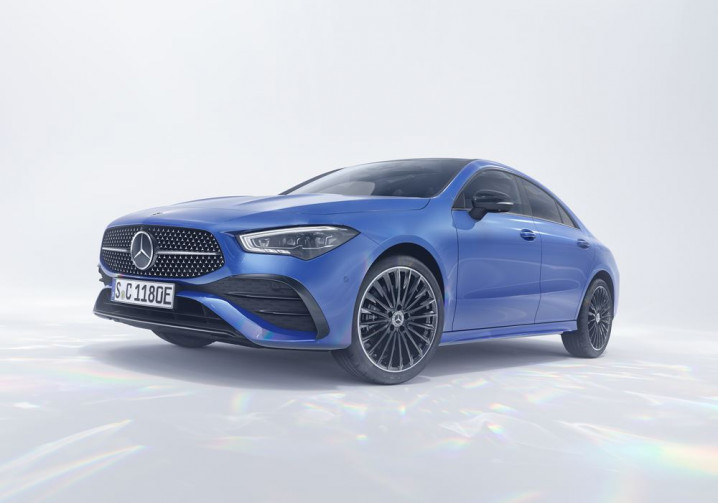 La Mercedes-Benz CLA Coupé mise à jour accentue le caractère sportif