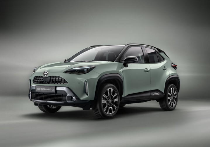 Le SUV urbain Toyota Yaris Cross optimisé en approche