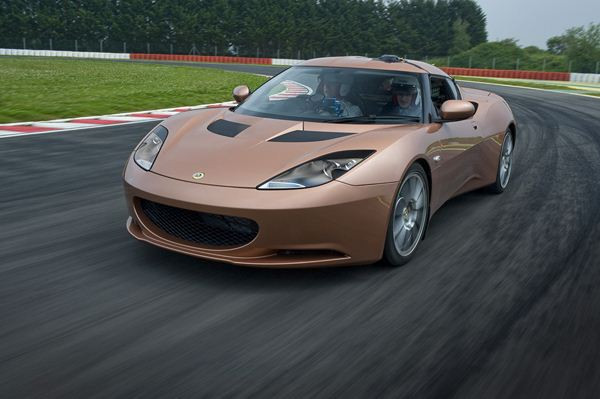 La Lotus Evora 414E Hybrid en phase de tests