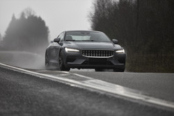 La Polestar 1 en phase de test sur la dynamique du châssis