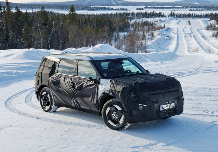 Le grand SUV électrique Kia EV9 à l'épreuve du grand froid