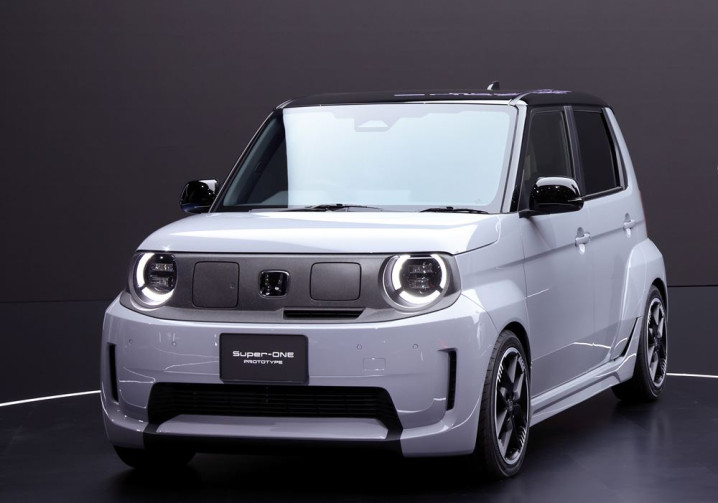 Le prototype électrique Honda Super One vise le plaisir de conduite d'une voiture thermique