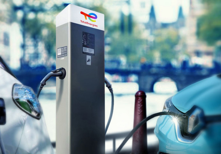 La technologie « Plug & Charge » simplifie l’expérience de la recharge pour le conducteur