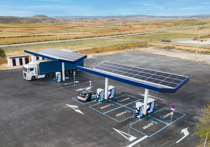 Des tarifs de recharge publique des véhicules électriques à la fois opaques et très variables