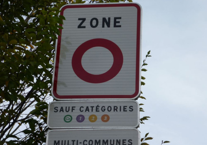 Les députés ont voté en faveur de la suppression des Zones à Faibles Émissions (ZFE)