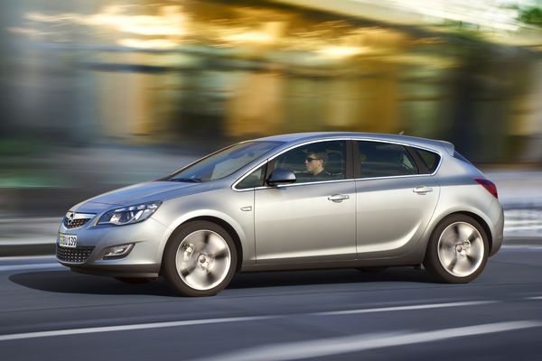 Premières images officielles de la nouvelle Opel Astra