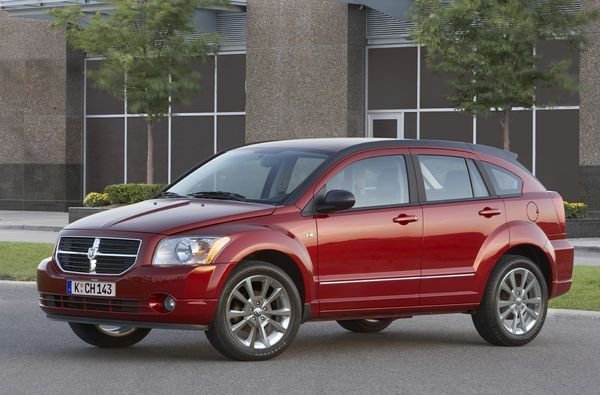 Première mondiale au salon de Francfort pour le nouveau Dodge Caliber