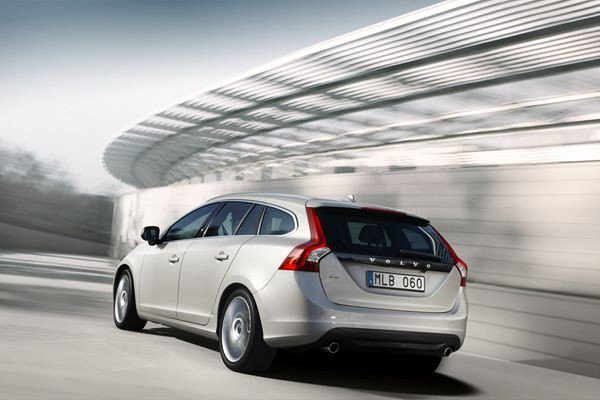 Volvo dévoile le nouveau break V60