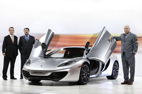 McLaren Automotive présente la MP4-12C à Paris