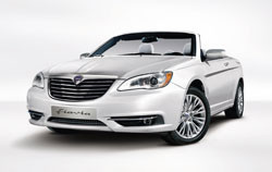 Lancia dévoile un concept de cabriolet Flavia issu de la Chrysler 200 Cabriolet
