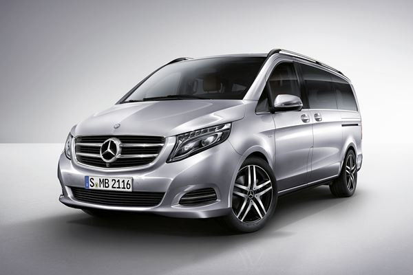 Le monospace Mercedes Classe V peut accueillir jusqu'à huit personnes