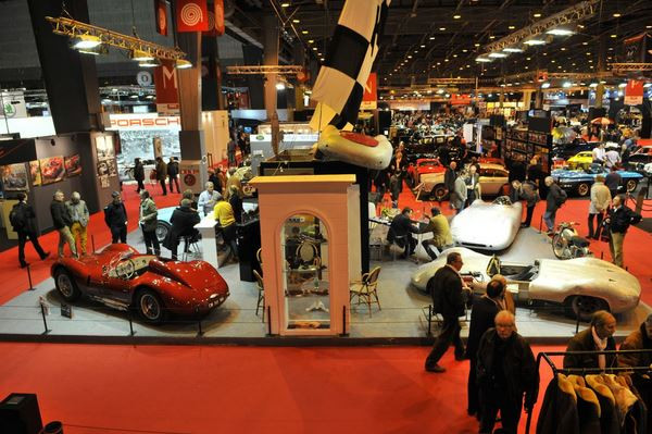Dans les allées de la 39ème édition du salon Rétromobile 2014