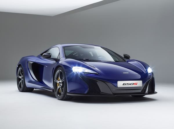 Le coupé McLaren 650S complète la gamme de supercars McLaren