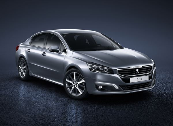 La Peugeot 508 monte en gamme