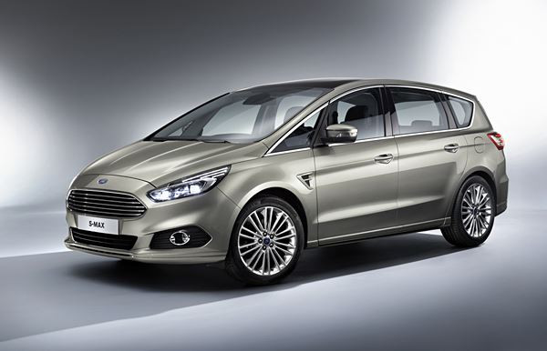 Le nouveau Ford S-Max affiche un profil dynamique