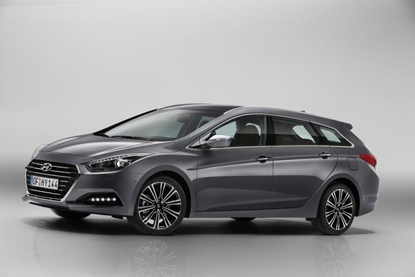La Hyundai i40 s'offre un design extérieur affiné