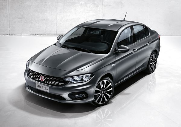 La berline tricorps Fiat Aegea se dévoile au salon d'Istamboul