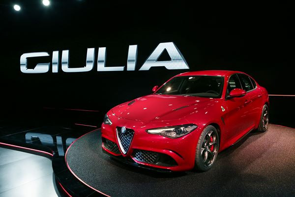 L’Alfa Romeo Giulia exprime les caractéristiques essentielles du style italien