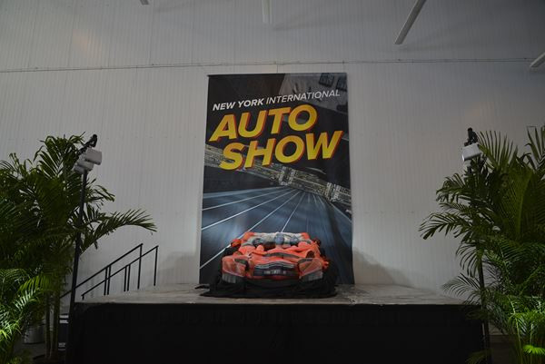 L'édition 2016 du salon de l’automobile de New York ouvre ses portes au public