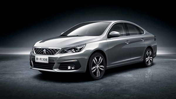 La Peugeot 308 Berline se dévoile au salon de Pékin