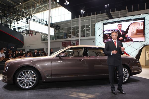 La Bentley Mulsanne Extended Wheelbase vise le confort d'une classe affaires