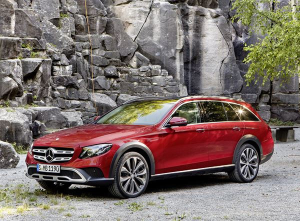 La Mercedes Classe E se décline en version break All-Terrain