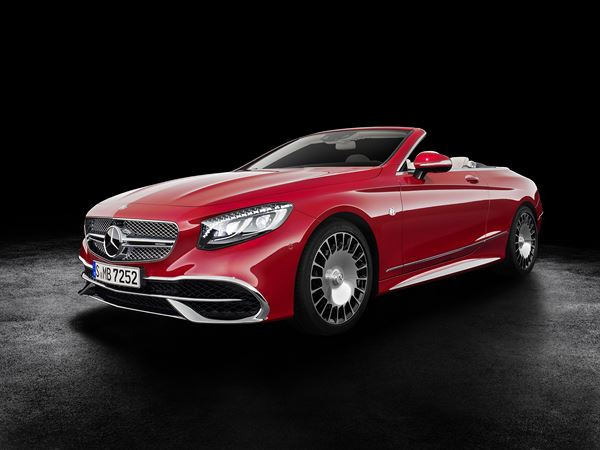 La Mercedes-Maybach S 650 Cabriolet incarne le luxe moderne open air