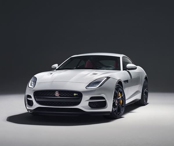 La Jaguar F-Type s'offre quelques modifications esthétiques