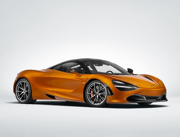 La supercar McLaren 720S embarque un moteur V8 4 litres biturbo de 720 ch