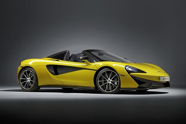 La sportive biplace McLaren 570S se décline en Spider