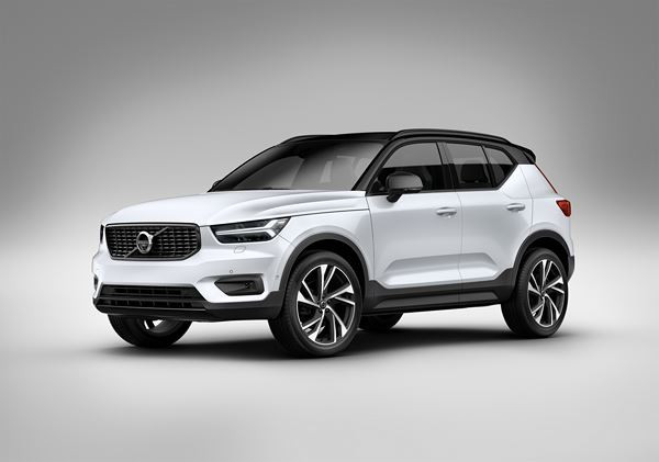Le SUV compact Volvo XC40 embarque une panoplie complète d'aide à la conduite