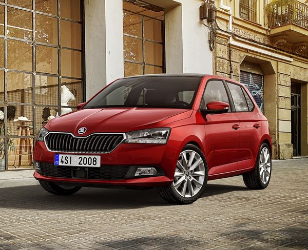 La Skoda Fabia restylée s'offre des phares et feux à LED redessinés